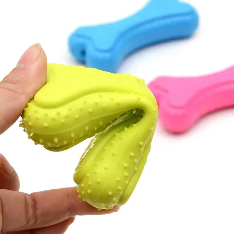 لعبة مطاطية متينة بتصميم مخالب - مراجعة Teeth Cleaning Dog Chew Bone وسعره